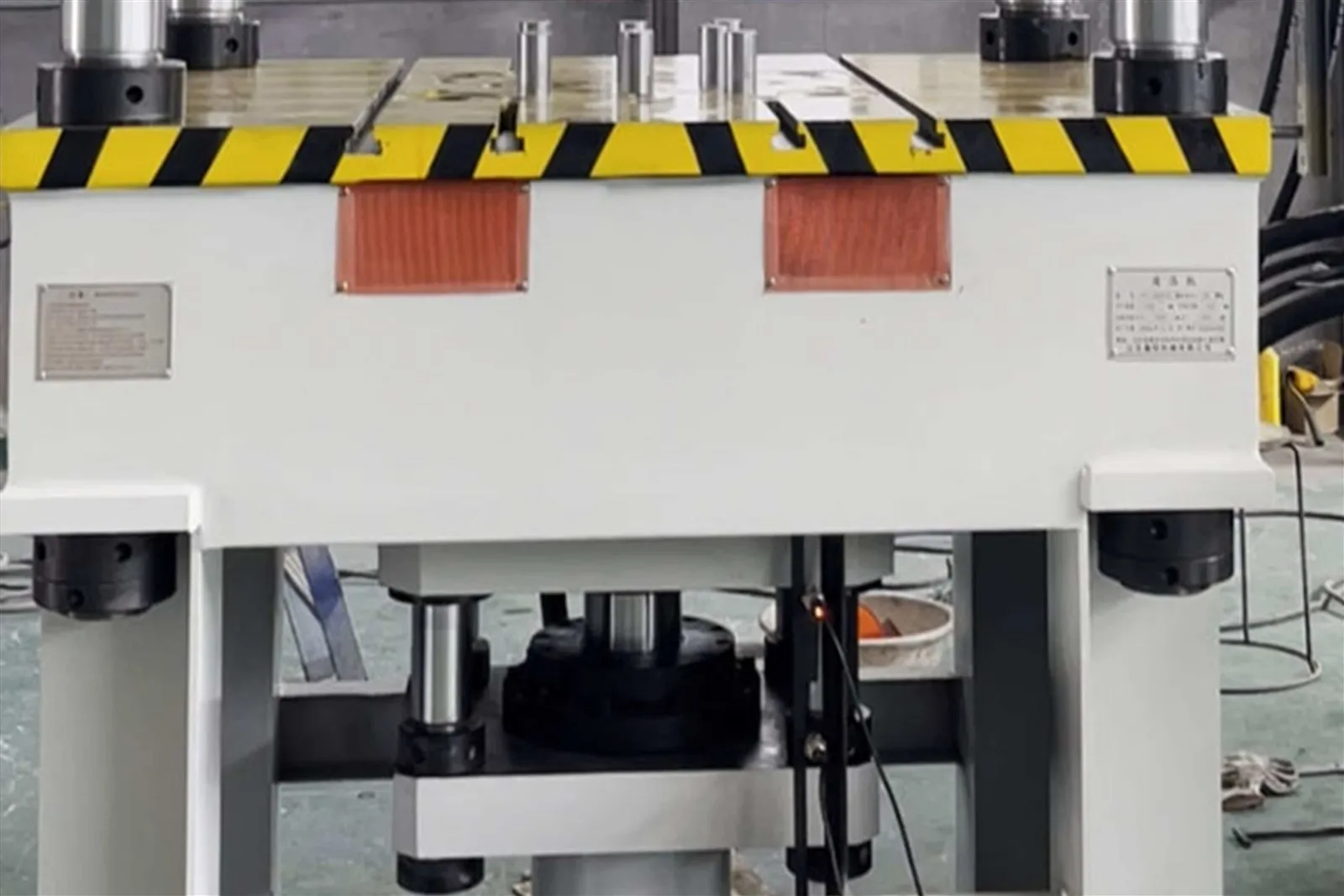 Hydraulic press hydraulic cushion details Hydraulic press hydraulic cushion details