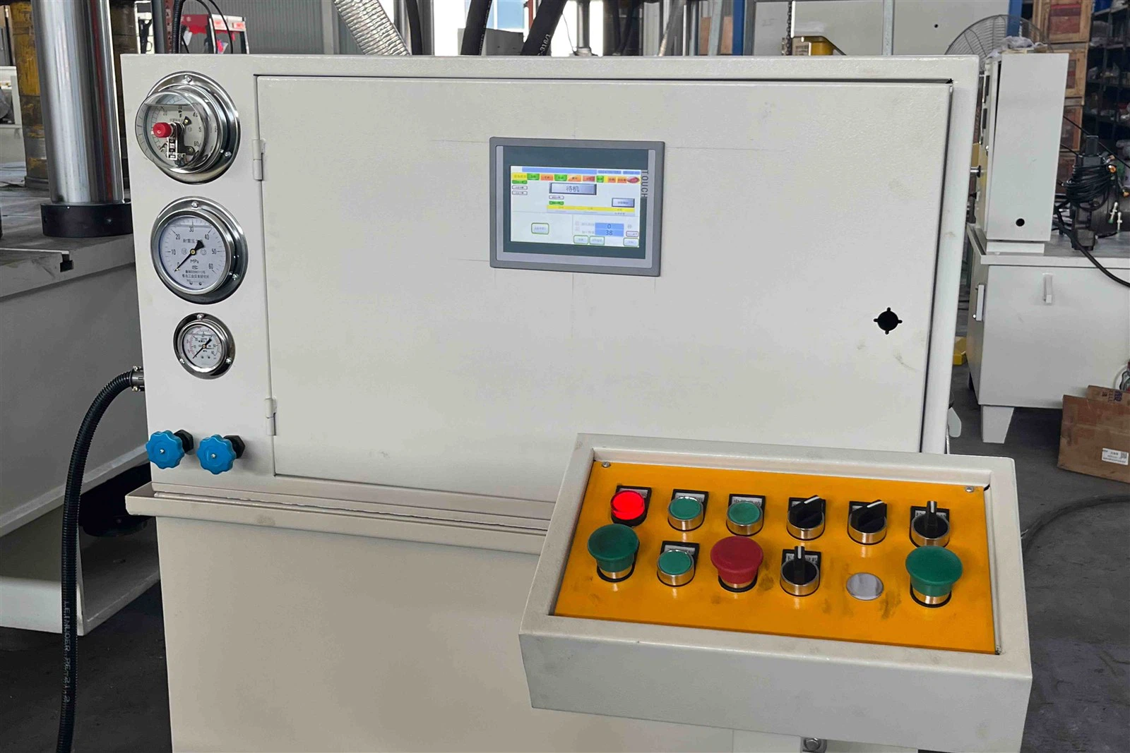 Hydraulic press button station Hydraulic press button station