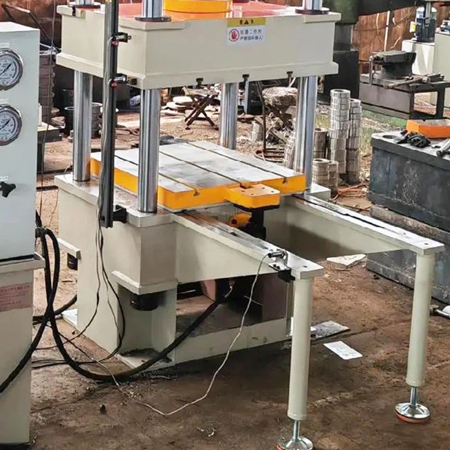 Hydraulic press movable worktable Hydraulic press movable worktable