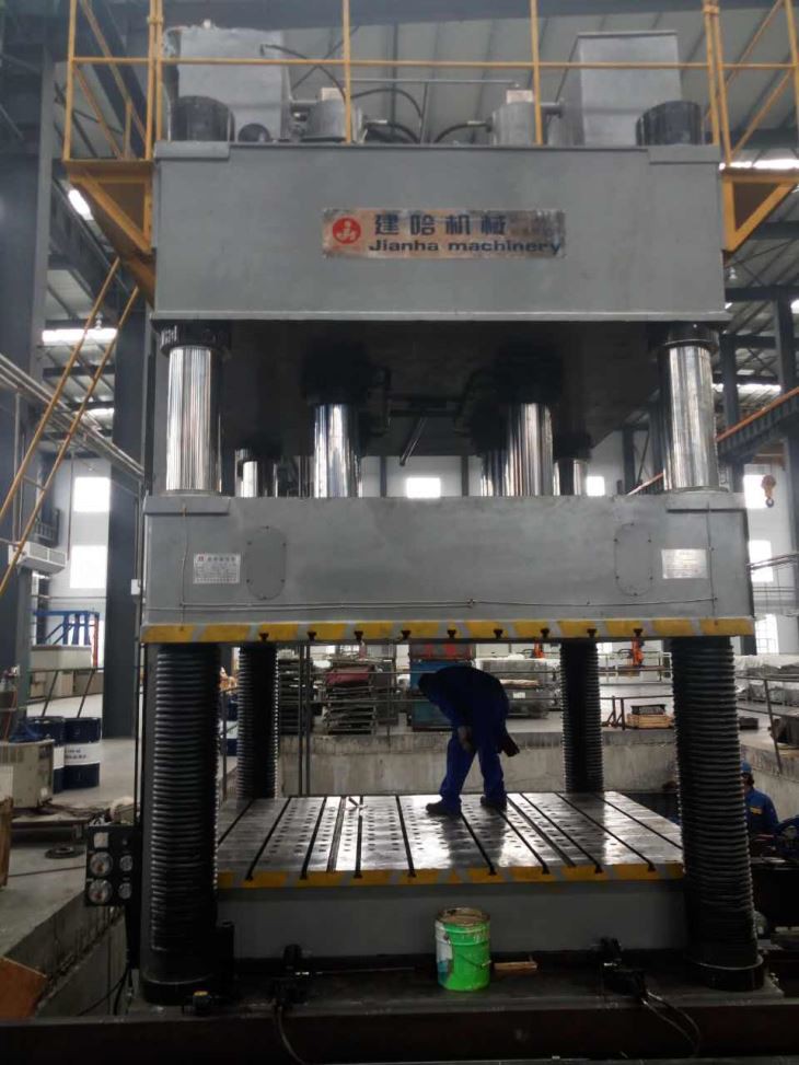 Y28 FOUR-COLUMN DOUBLE-MOVEMENT HYDRAULIC PRESS for sheet metal drawing